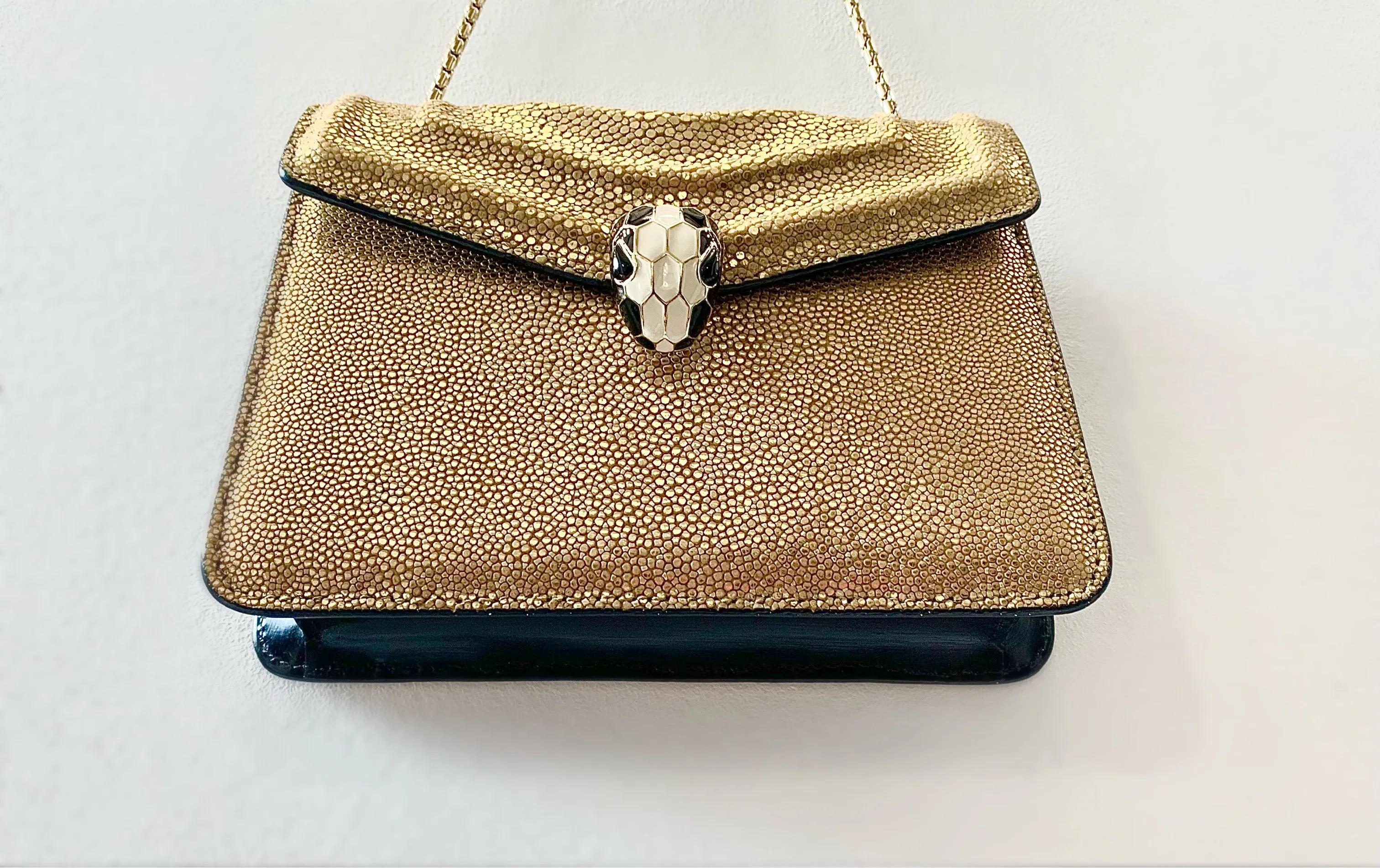 BVLGARI SERPENTI FOREVER STINGRAY MINI BAG