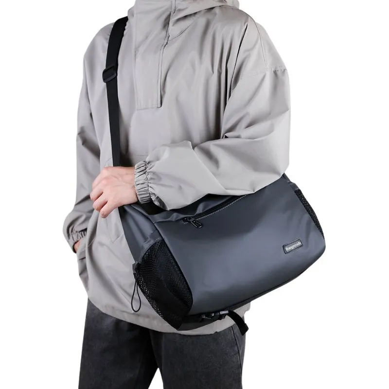 Classic Messenger Bag Medium