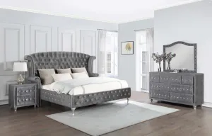 Deanna Bedroom Traditional Metallic Queen Four Piece Set