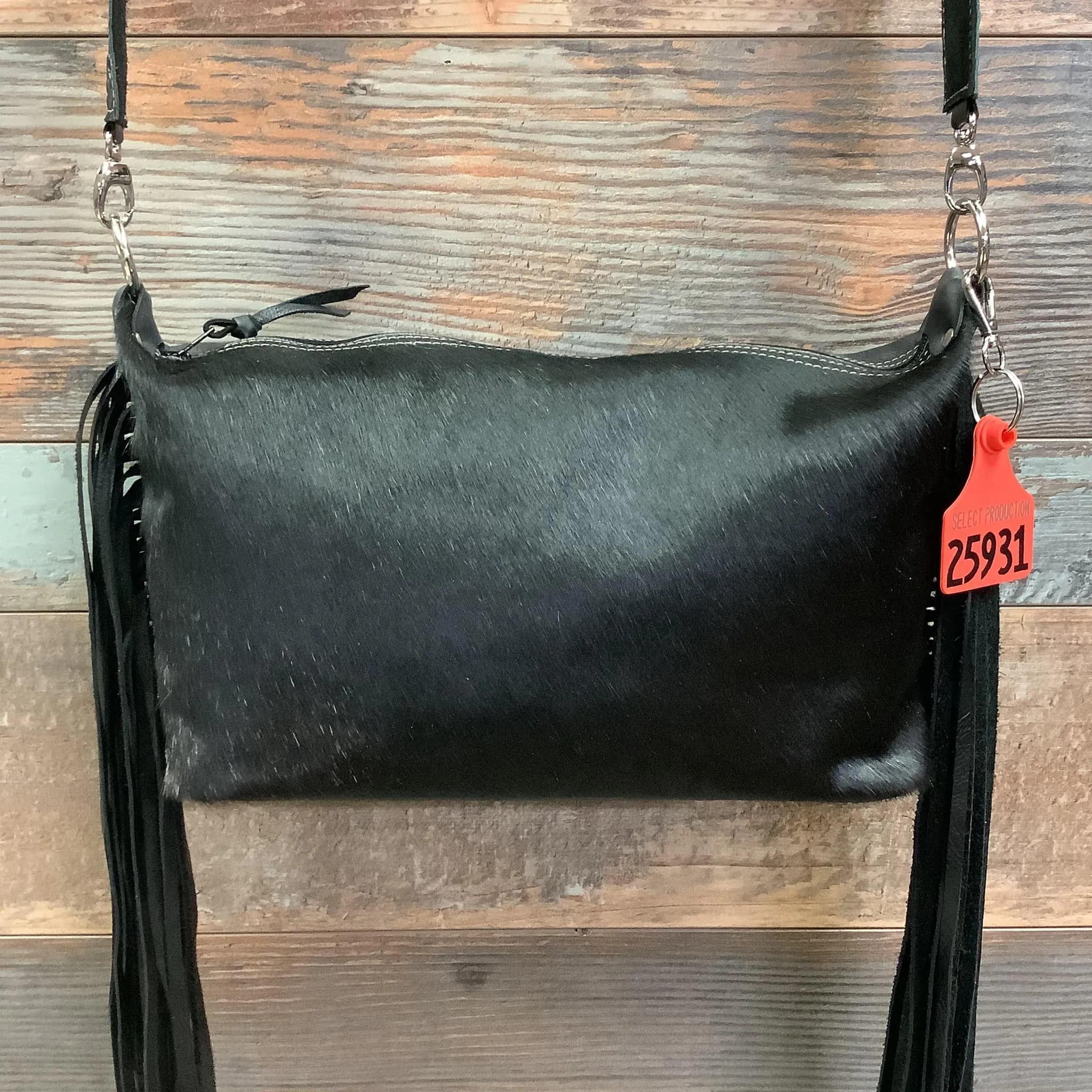 Designer Crossover - #25931 Bag Drop