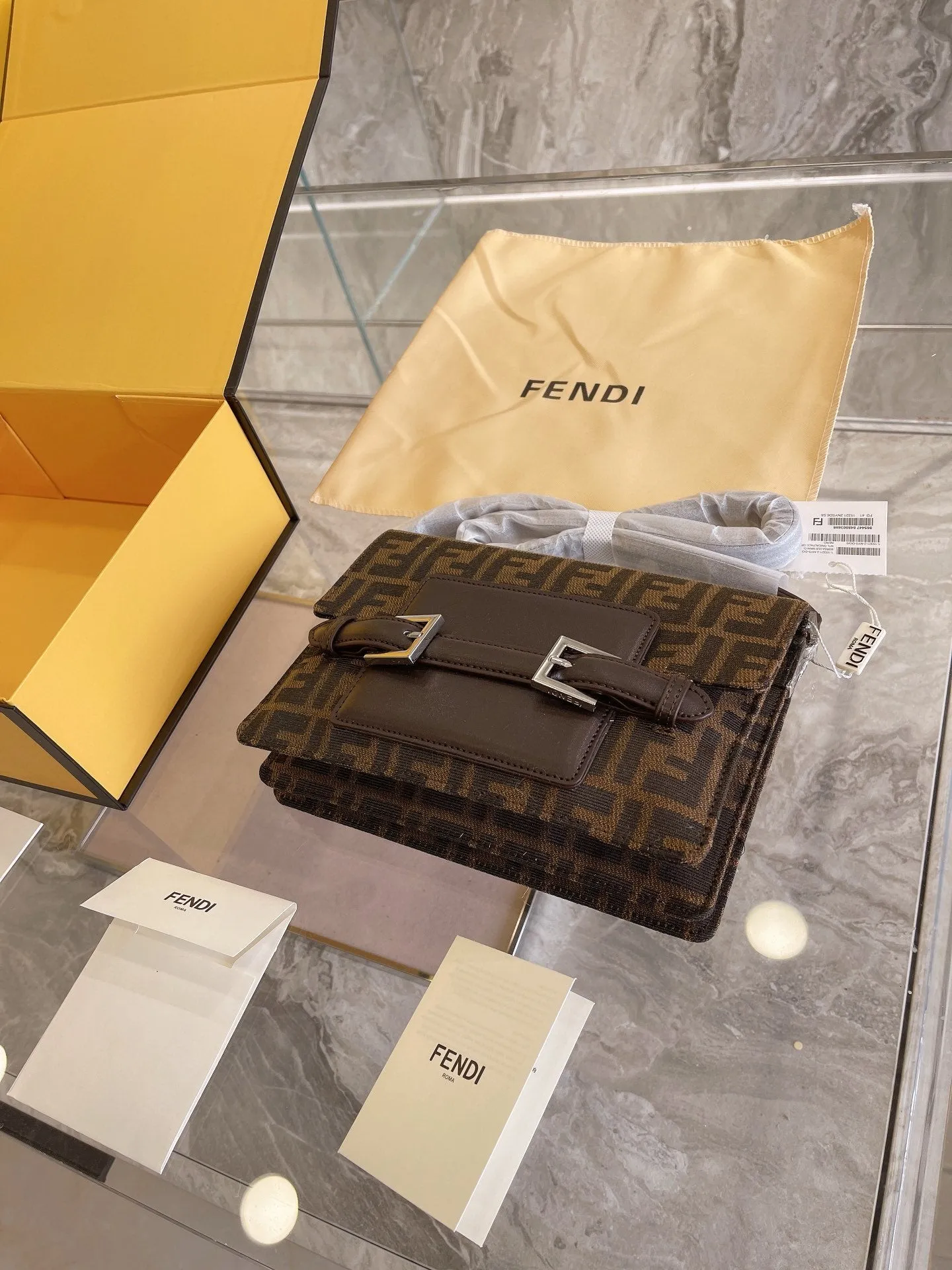 EN   Designer bags by Fendi 125