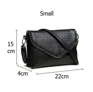 Envelope Stone Pattern Purse