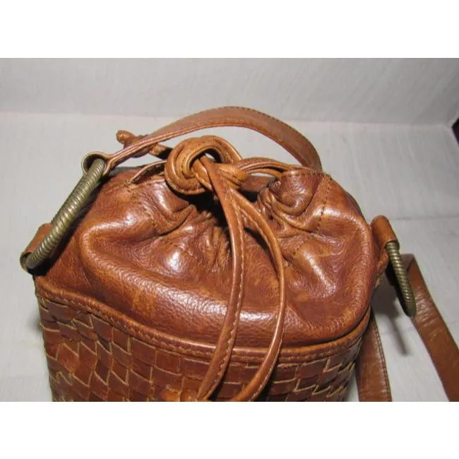 Fendi Bucket Intrecciatowoven Style Chestnut Intrecciato Leather Woven And Smooth Satchel