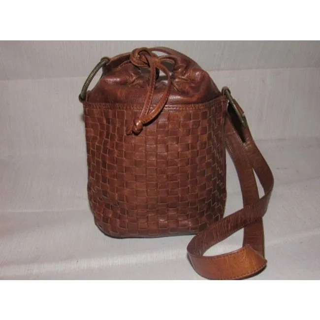 Fendi Bucket Intrecciatowoven Style Chestnut Intrecciato Leather Woven And Smooth Satchel