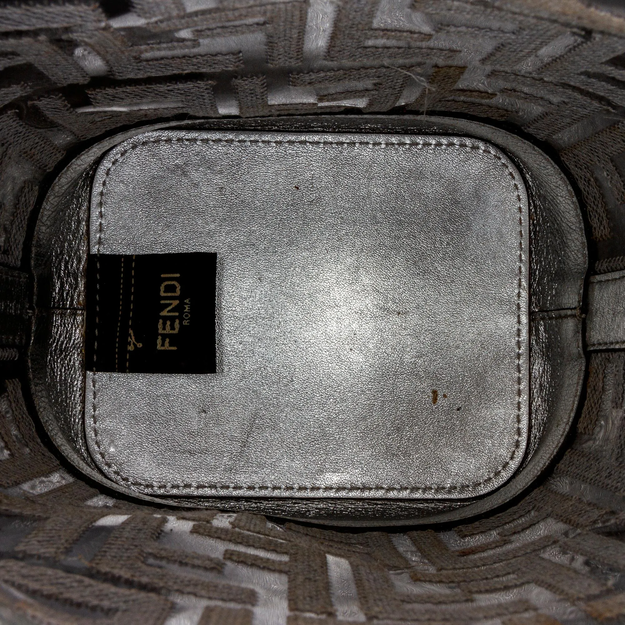 Fendi Mini Mon Tresor Sequined Bucket Bag (SHG-qQnN4Z)