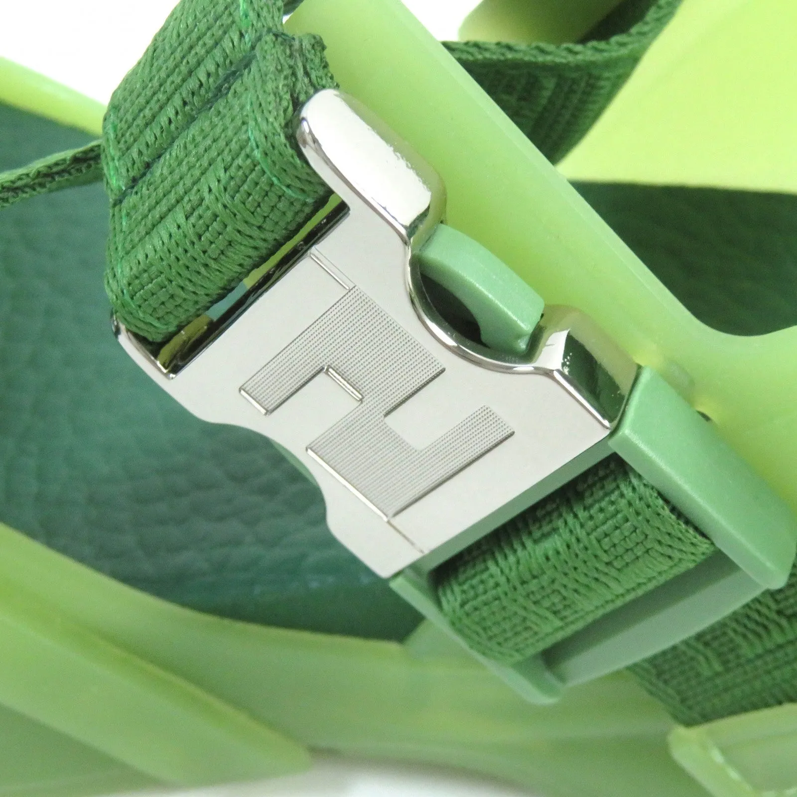 FENDI Sandals 7X1503 rubber green FENDI FLOW SANDALS 6