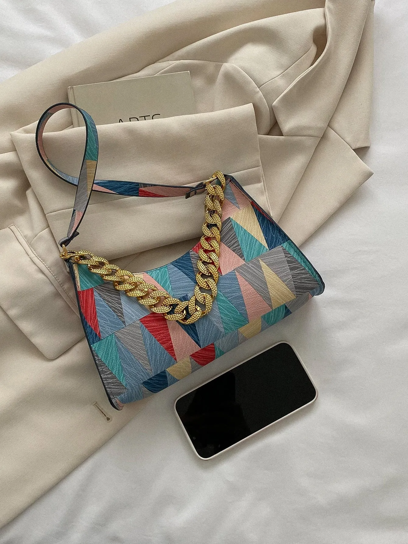 Geometric Pattern Chain Decor Baguette Bag