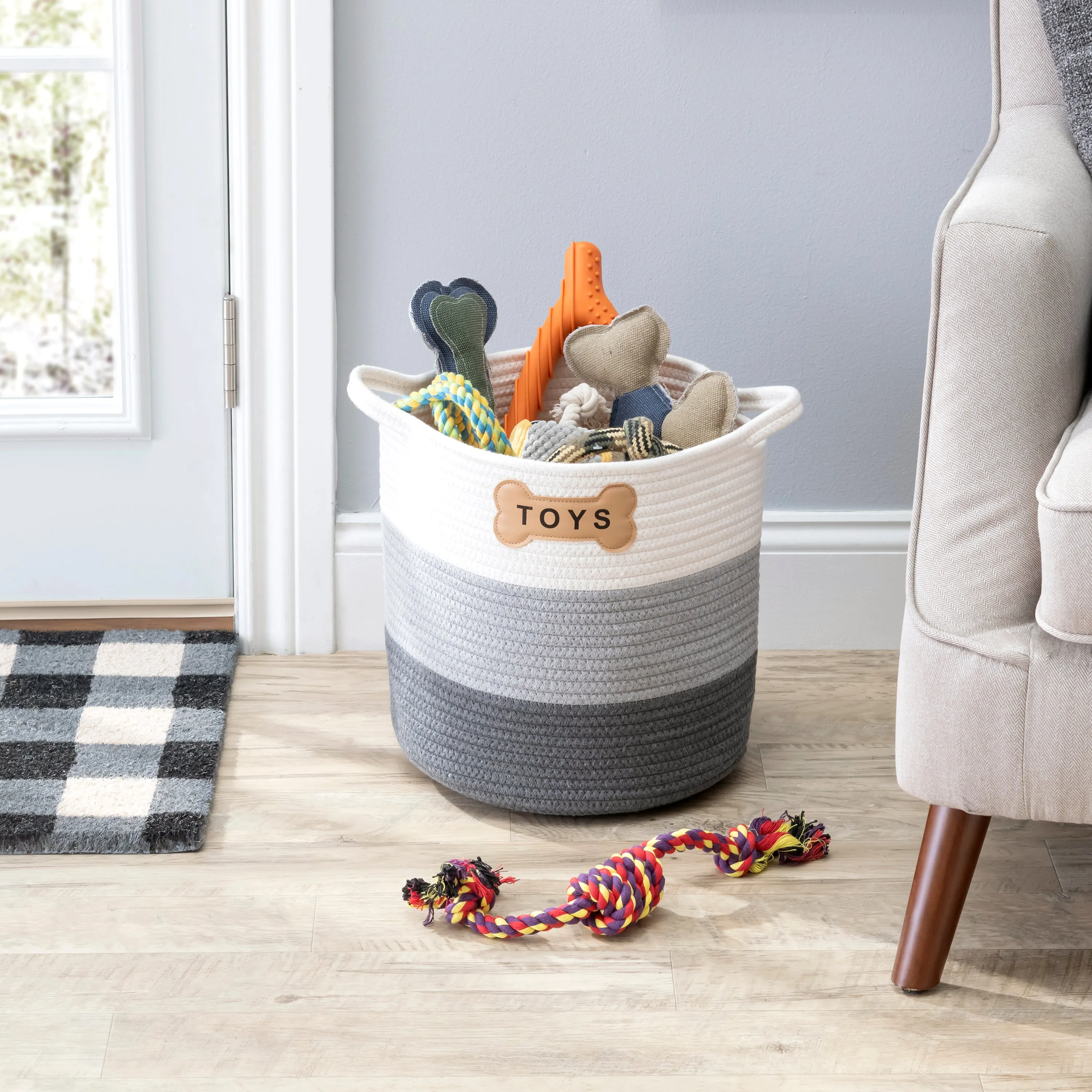 LIVRA PET TOY BASKET