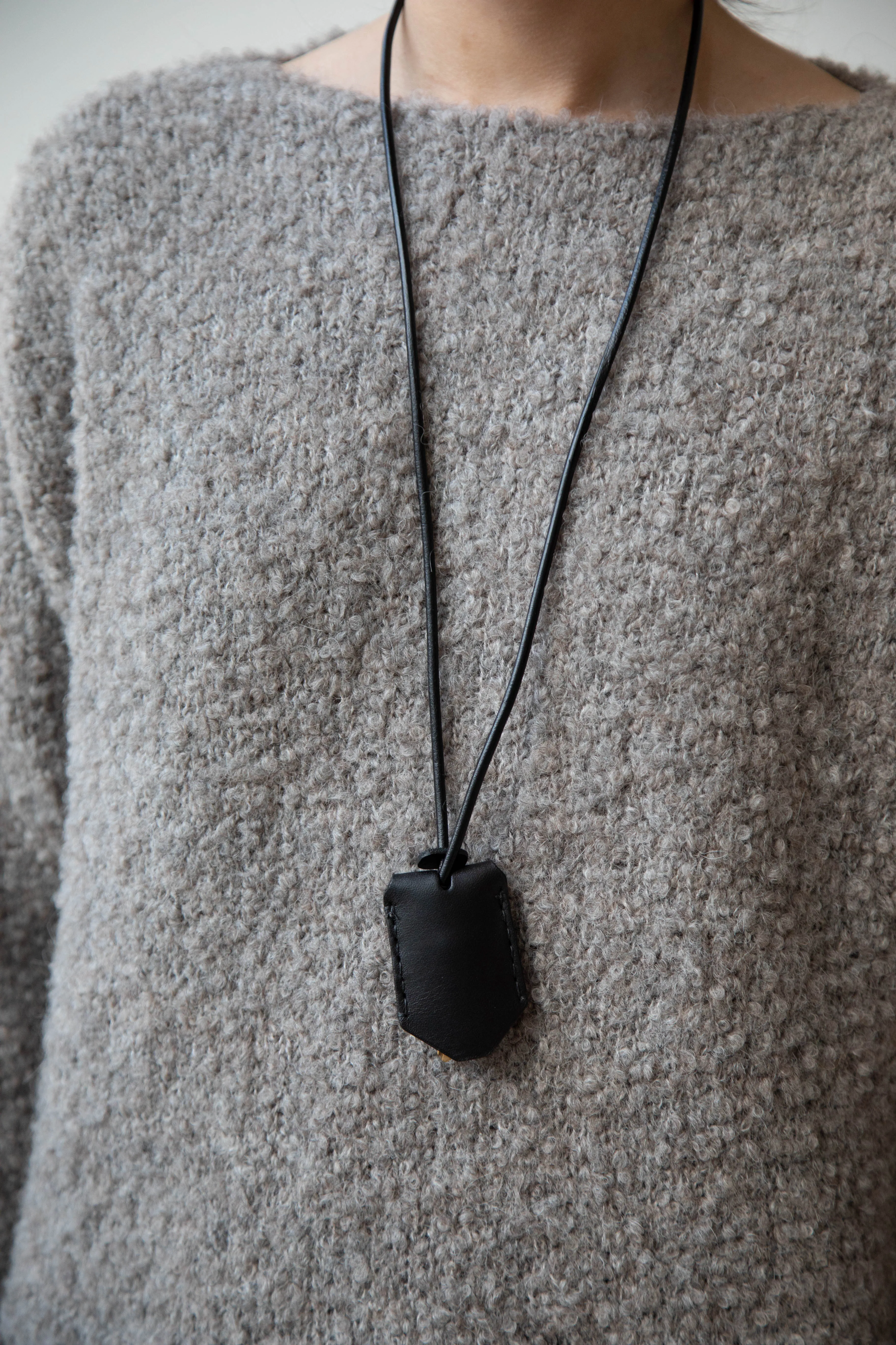 Melete | Key Clochette in Black