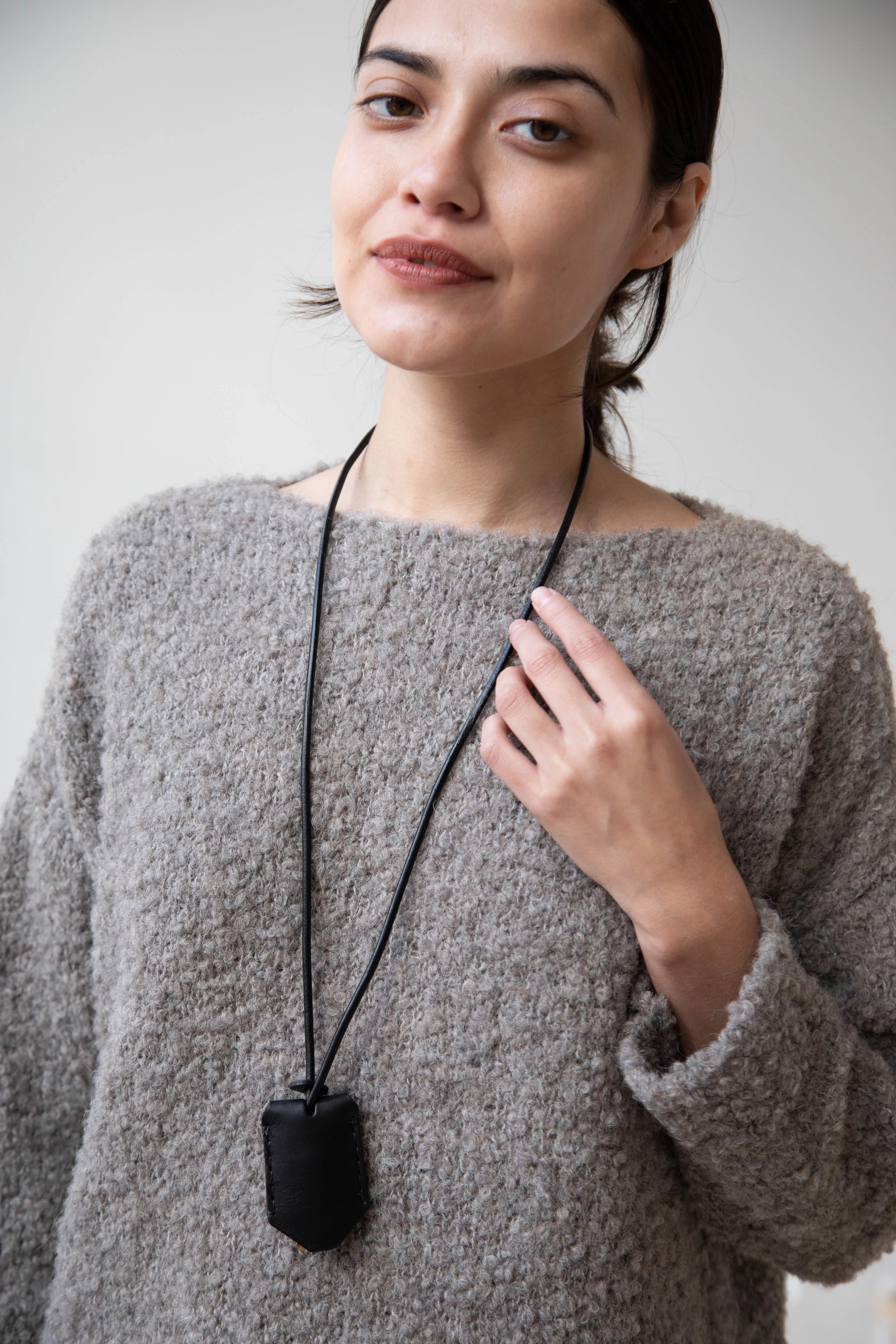 Melete | Key Clochette in Black
