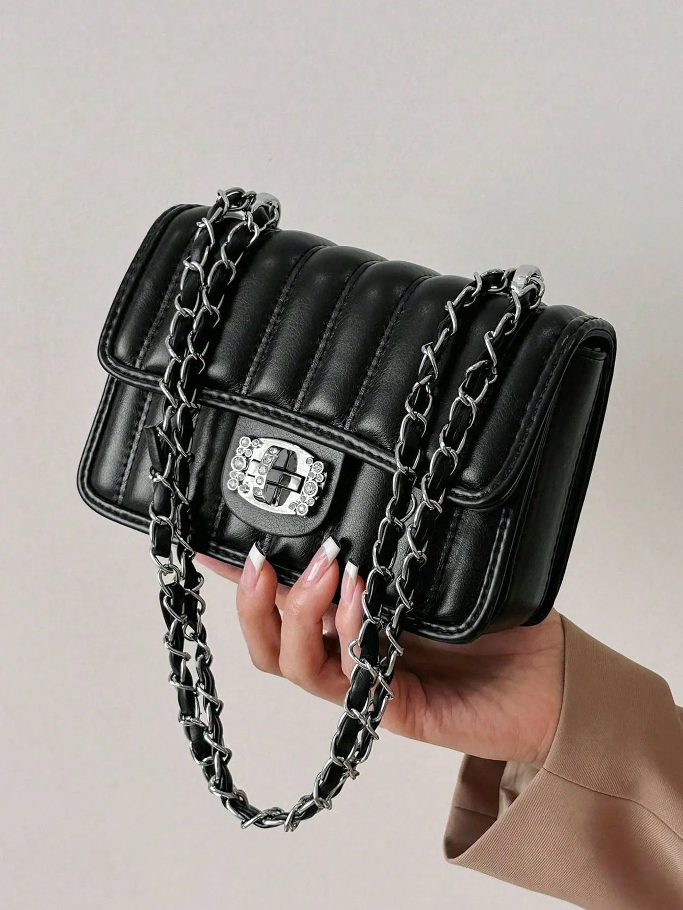 Mini Quilted Pattern Chain Square Bag