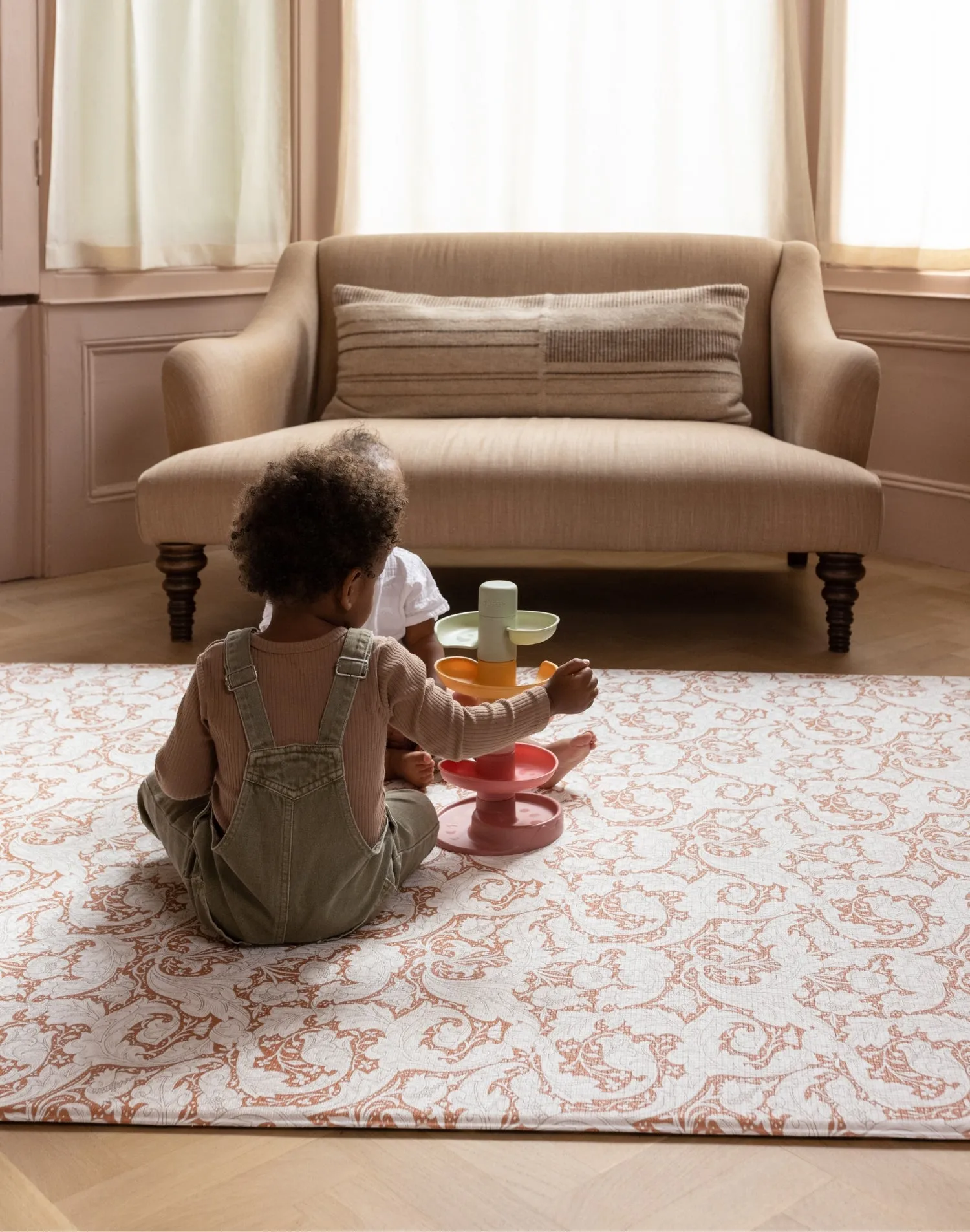 Morris & Co. The Bachelors Button Playmat Brick Dust