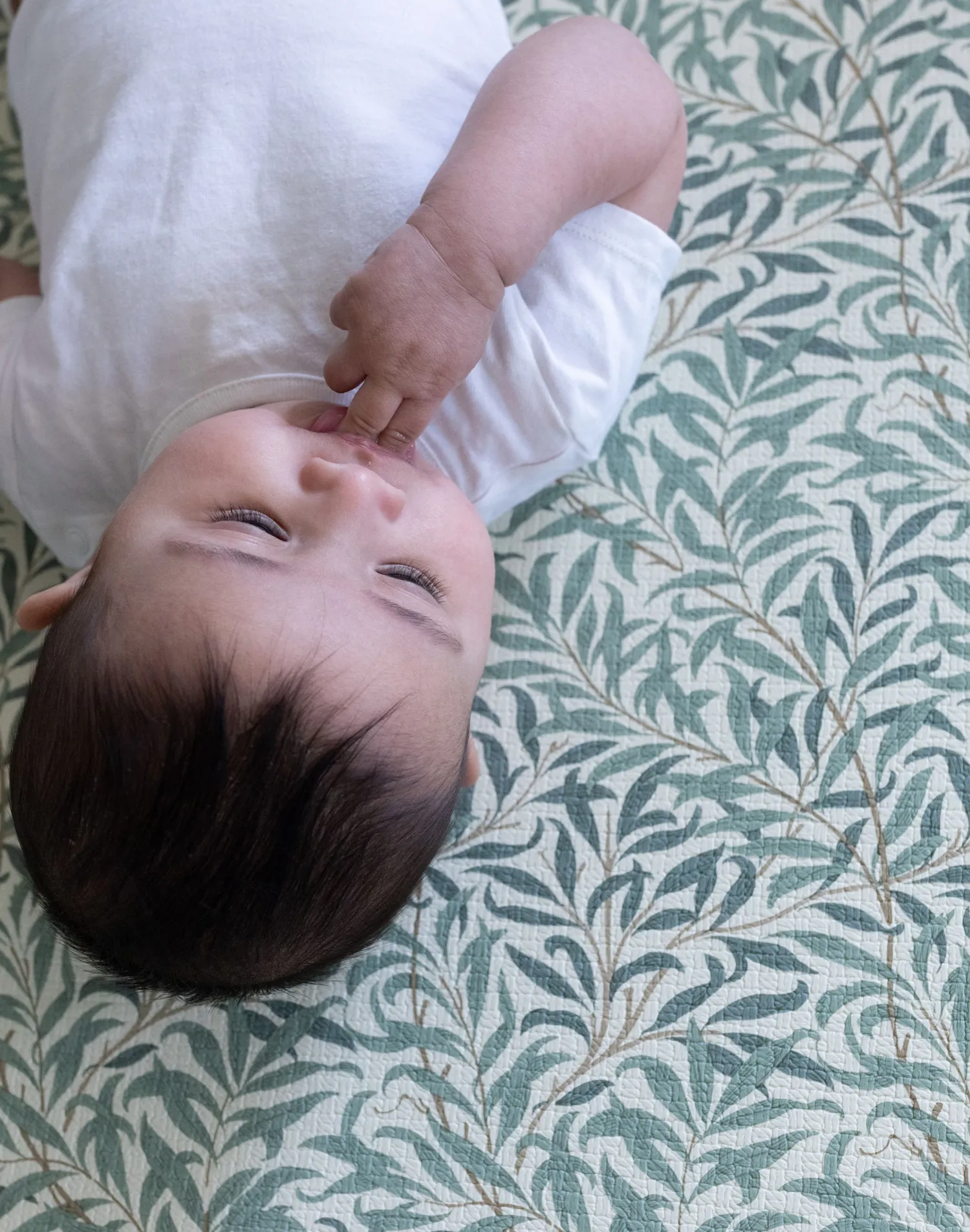 Morris & Co. The Willow Boughs Playmat