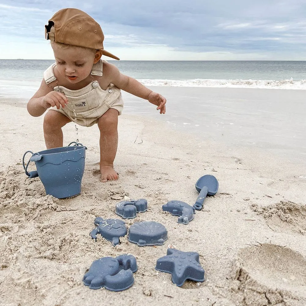 Playground by Living Textiles | Silicone 8pc Bucket & Spade Set