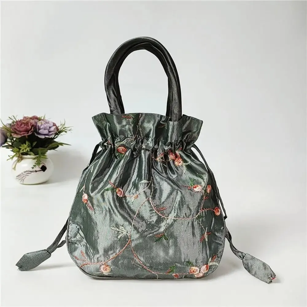Retro Embroidery Silk Drawstring Handbags Women Purse Wallets Jewerly Packing Storage Bucket Bag Hanfu Accessories