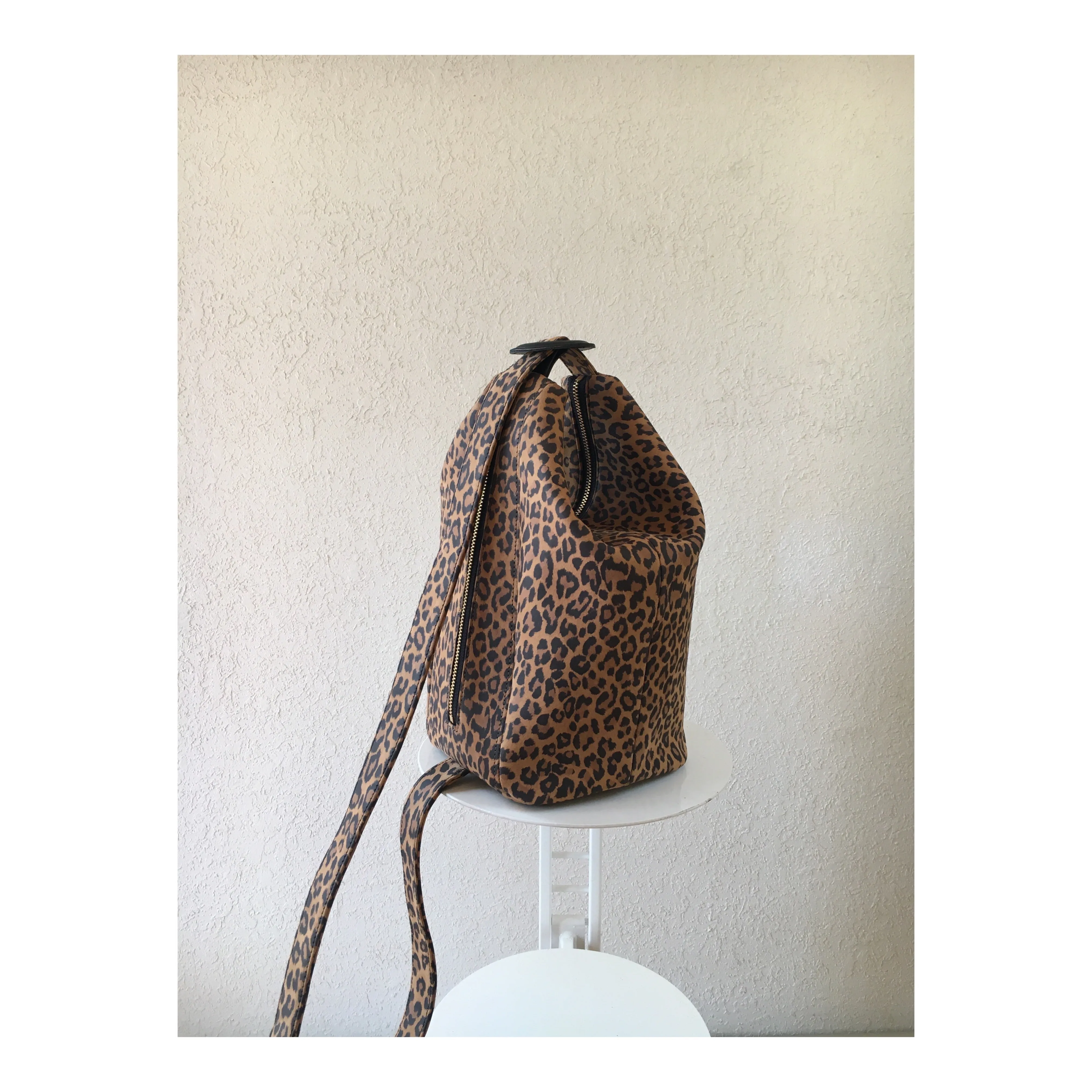 Shoulder Bucket / Sling Bag in Leopard