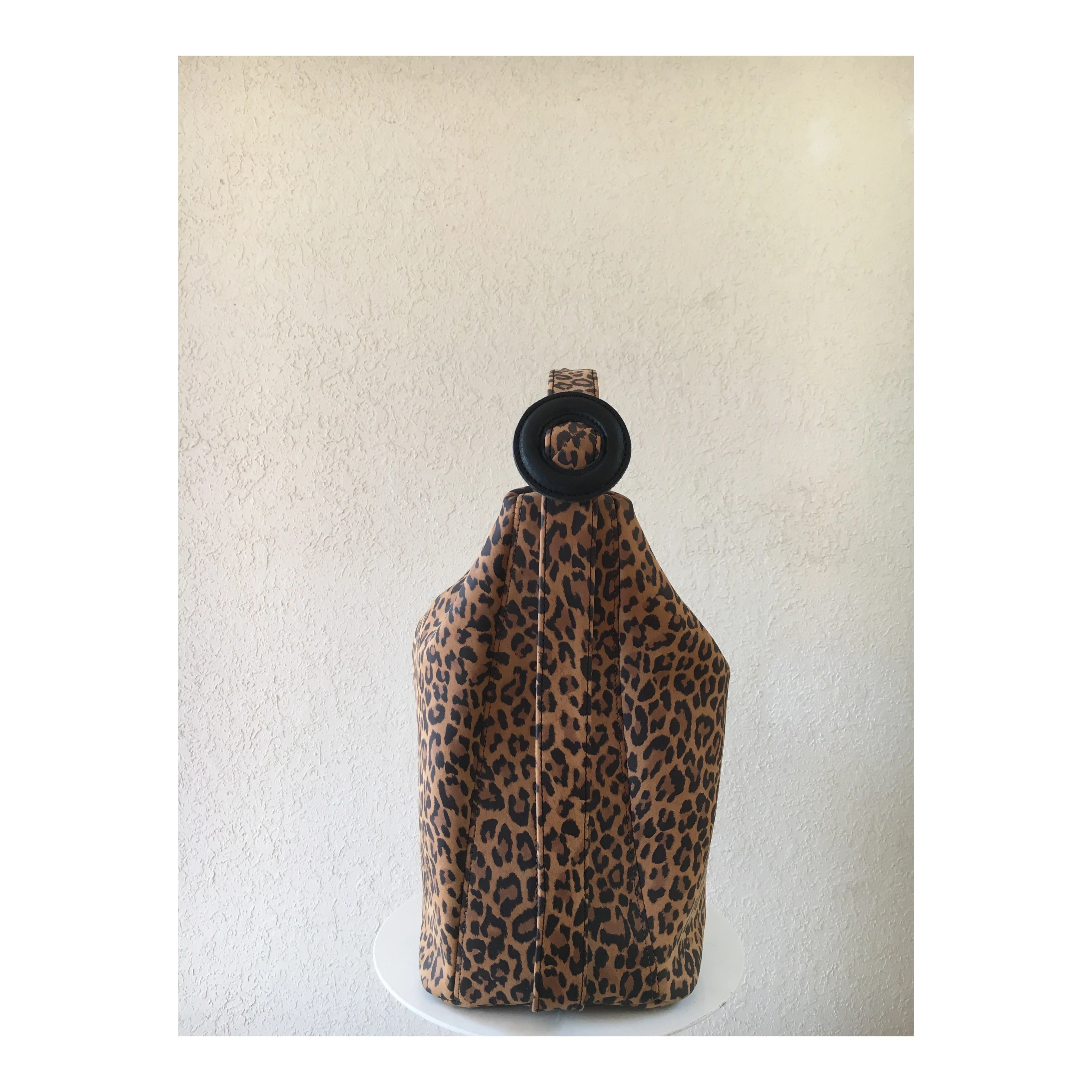 Shoulder Bucket / Sling Bag in Leopard