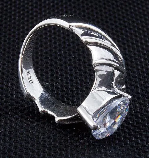 Silver Diamond Heart Bat Wings Ring
