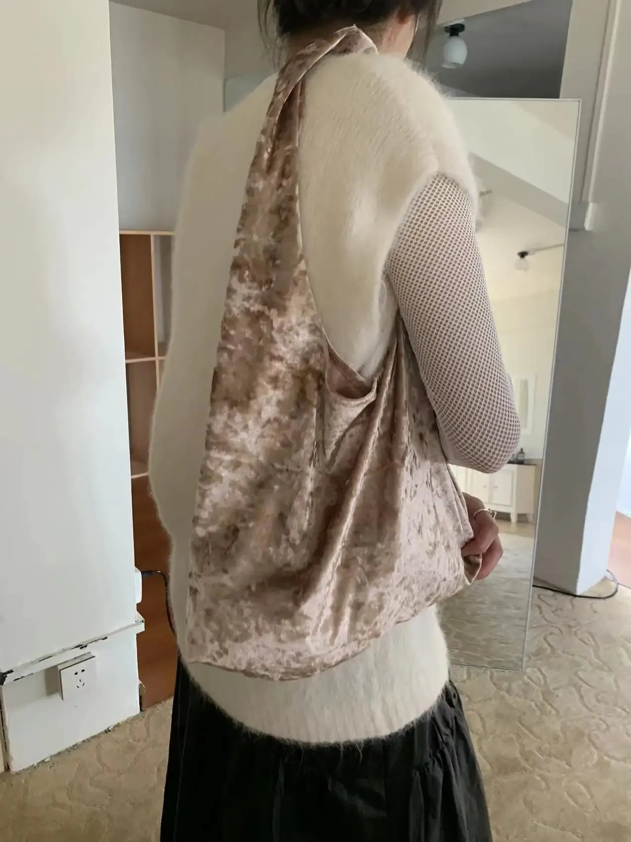 UAKISS  -   Velvet Women's Shoulder Bag Casual  Crossbody Bag Bucket Handbag
